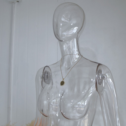 AI 모델 누끼컷 피노키오 옷가게 여자 투명 상반신 마네킹